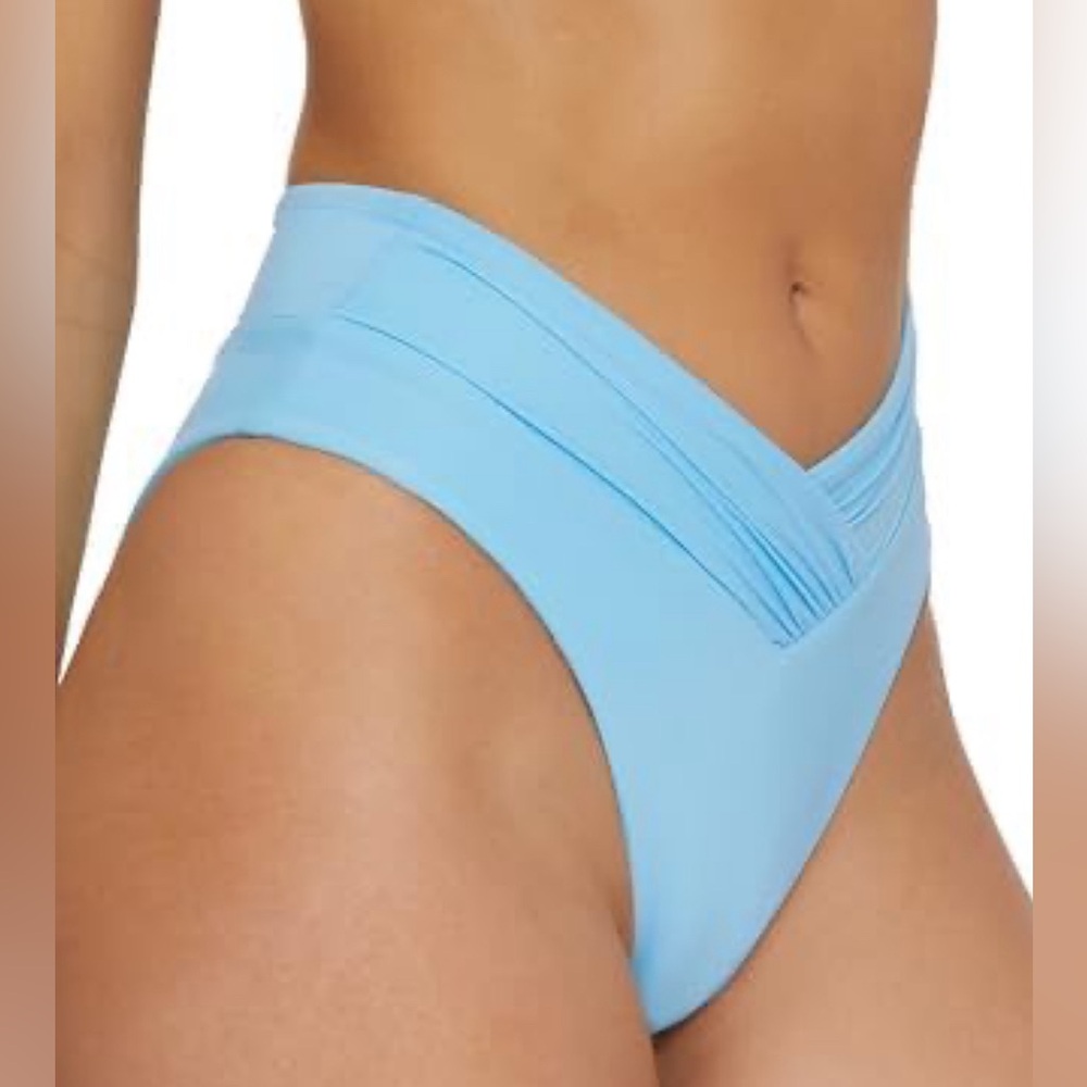NWT Becca High-Waist, Shirred Bikini Bottom in Size Medium